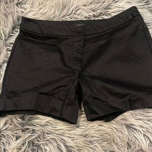Worthington Black Bermuda Shorts Stretchy and Sleek